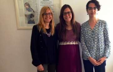 Natalia Santana (c.) y representantes de Asocepa (Foto TA)