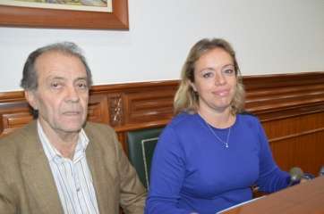 José Suárez y Sonsoles Martín, dos de los tres ediles del PP (Foto TA)