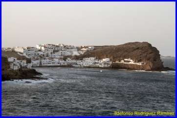 Núcleo costero de Tufia (Foto Ildefonso Rodríguez)
