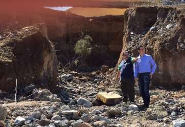 Pablo Rodríguez, ante los daños causados por las lluvias (Foto TA)