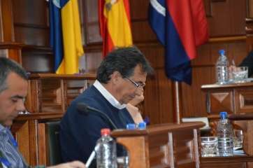 Tres de los cuatros ediles de MxTelde, este viernes en el Pleno (Foto TA)