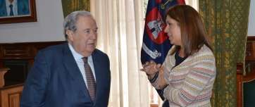 La alcaldesa de Telde con el diputado del Común, en una imagen de archivo (Foto TA)