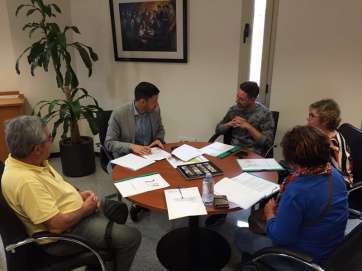 Reunión de Suárez con representantes vecinales (Foto TA)