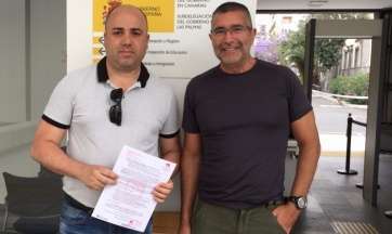 Miembros de IUC presentaron este viernes un escrito en varias administraciones (Foto TA)