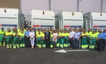 Imagen de archivo de una visita de la alcaldesa Carmen Hernández y el concejal Eloy Santana a las instalaciones de FCC (Foto TA)
