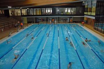 Piscina del polideportivo Paco Artiles (Foto TA)