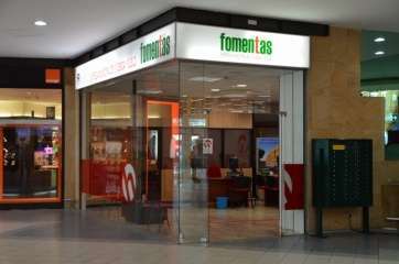 Oficina de Fomentas en Alcampo (Foto TA)