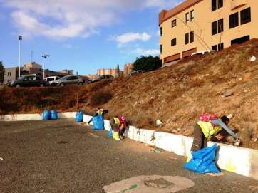 Labores de limpieza en La Barranquera (Foto TA)