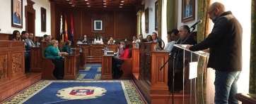 Lectura del manifiesto a cargo de Alejandro Talavera (Foto TA)