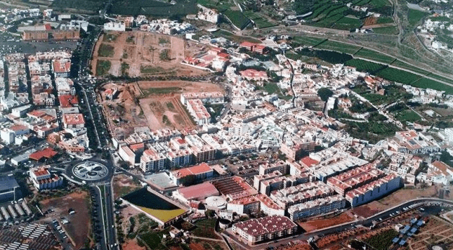 Imagen de archivo de una vista aérea del casco de la ciudad (Foto TA)
