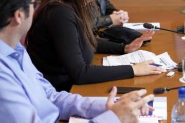 La consejera teldense Minerva Alonso presenta los presupuestos de Industria, Comercio y Artesanía para 2017 (Foto TA)