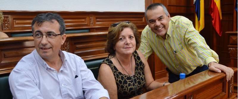 Juan Francisco Artiles, Guadalupe Santana y Álvaro Monzón, concejales de Más por Telde (Foto TA)