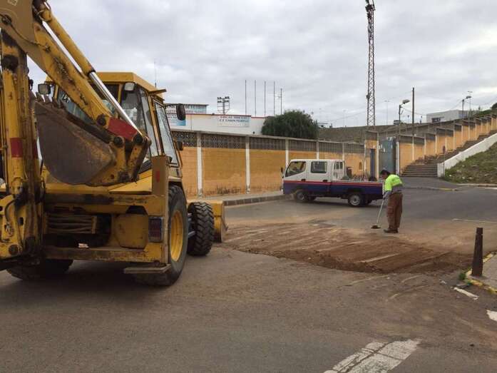 Limpieza de calles en Melenara (Foto TA)