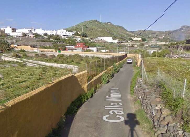 Calle de Minerva, entre Caserones Altos y La Higuera Canaria (Foto TA)