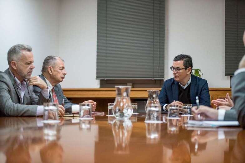 Pablo Rodríguez, durante el encuentro con la Fecao (Foto TA)