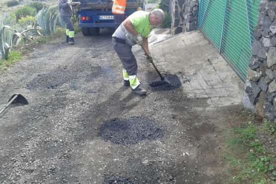 Obras de rebacheo (Foto TA)