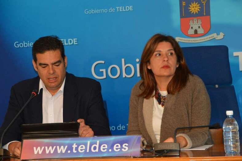 Diego Ojeda (i) y Carmen Hernández (d), en una imagen de archivo (Foto TA)