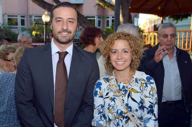 Juan Antonio Peña (i) y Vanessa Cruz (d), concejales de UxGC, en una imagen de archivo (Foto TA)