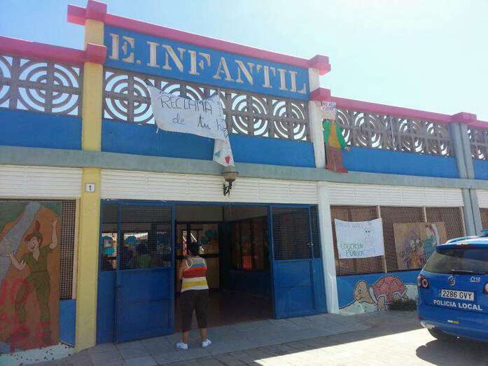 Acceso principal a la Escuela Infantil de Las Remudas (Foto TA)