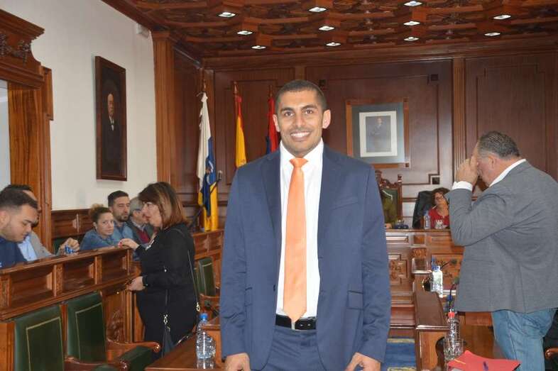 Abraham Santana, en el salón del Plenos el pasado viernes (Foto TA)