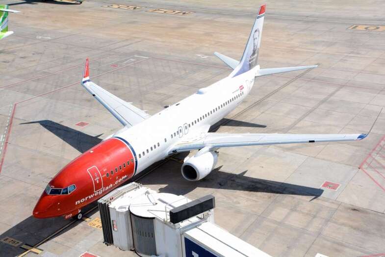 Avión atendido en el Aeropuerto de Gran Canaria (Foto TA)