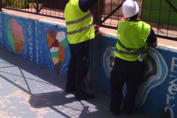 Alumnos del PFAE Electrodo, trabajando en Las Remudas (Foto TA)