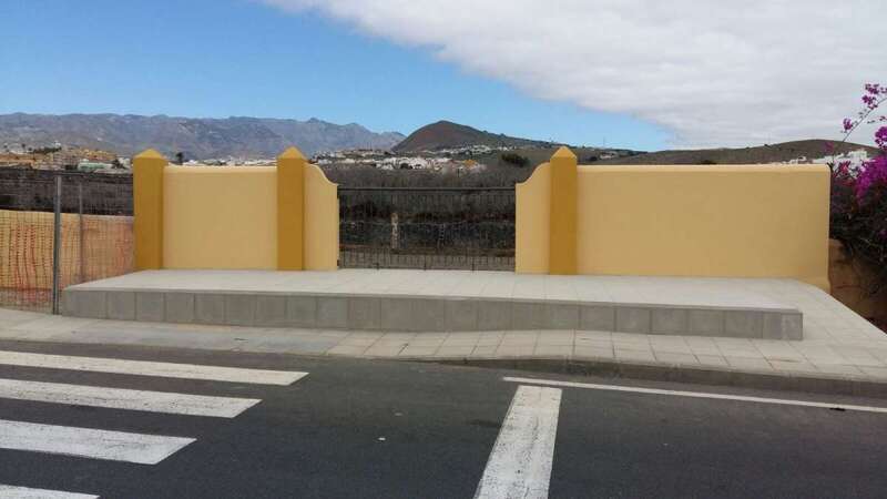El arreglo del muro se ha aprovechado para crear un mirador (Foto TA)