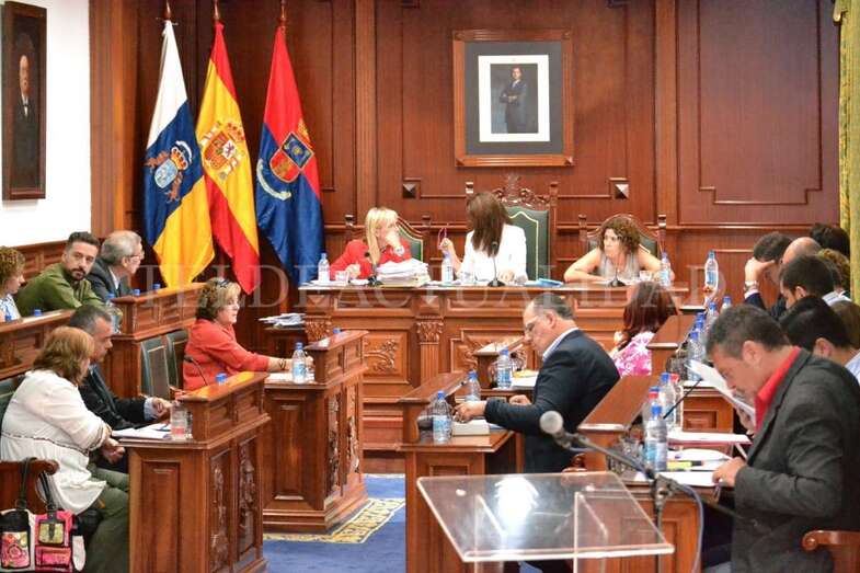 Imagen del Pleno municipal celebrado este viernes (Foto TA)