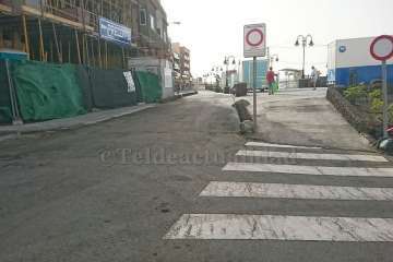 El plan de limpieza tras la Noche de San Juan retira decenas de toneladas de basura de la costa y casco  (Foto TA)