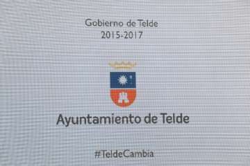 El acto tuvo lugar en el patio de la Casa Condal (Foto TA)