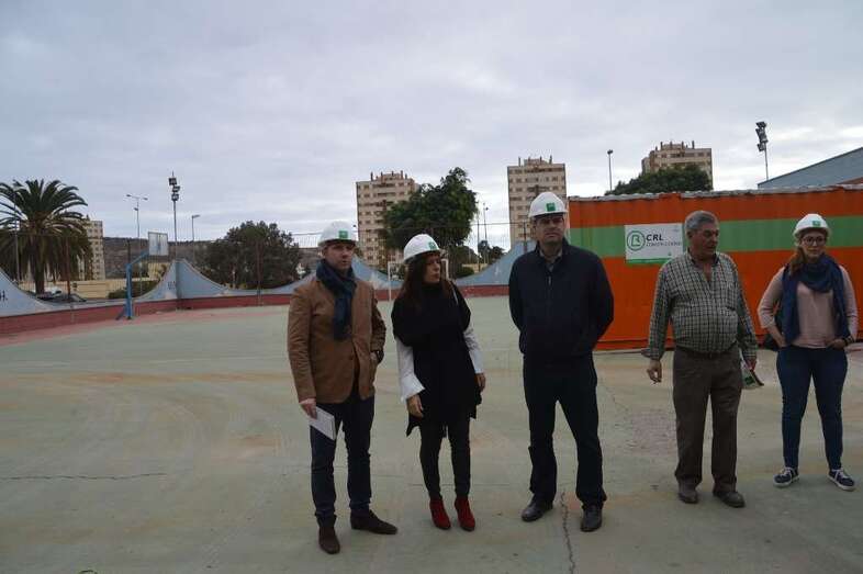 Canchas exteriores del Pabellón Juan Carlos Hernández (Foto TA)