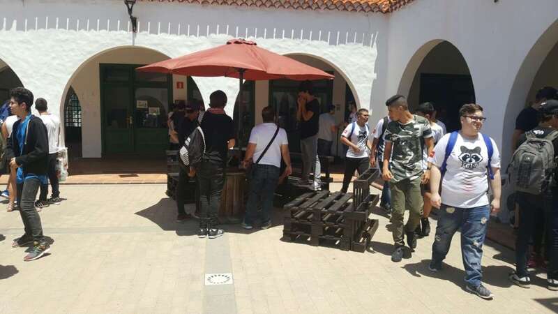 Imagen de archivo de un grupo de jóvenes en la Casa de la Juventud de Telde (Foto TA)
