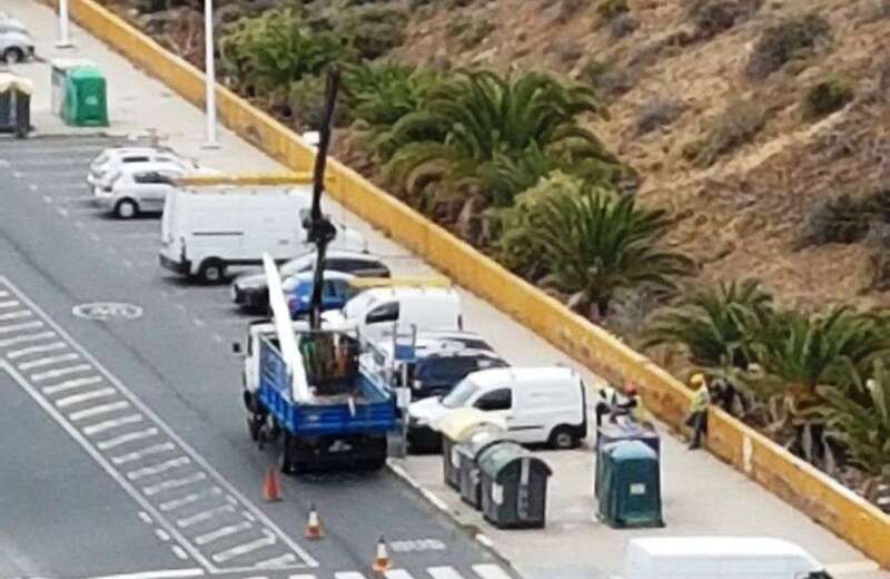 Archivo. Obras de reparación del alumbrado público en el Valle de Jinámar