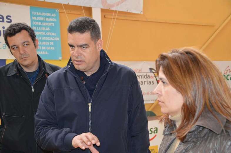 La alcaldesa Carmen Hernández y el edil Diego Ojeda (Foto TA)