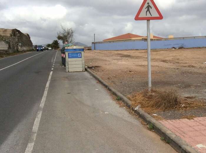 Terreno en el que los vecinos sospechan que se instalaría la gasolinera (Foto TA)