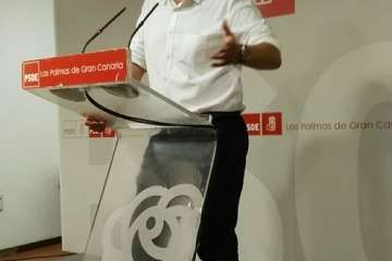 Ramos explica en la capital su proyecto político para el PSOE grancanario (Foto TA)