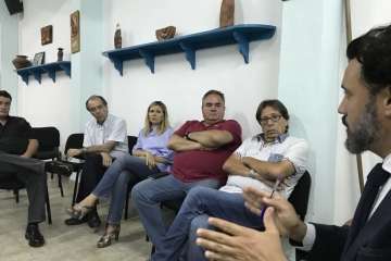 Charla del diputado Guillermo Mariscal en Telde (Foto Antonio Alí y Francisco J. Santana)