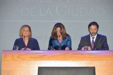 Telde abraza a sus hijos y deportistas de oro (Foto Francisco J. Santana/TA)