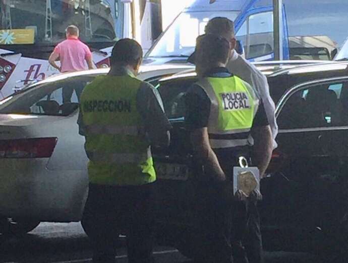 Imagen del operativo desplegado en el Aeropuerto de Gran Canaria (Foto TA)