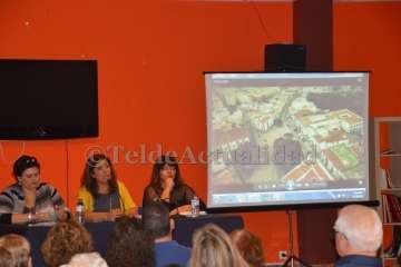 El Gobierno de Telde rinde cuenta de su gestión en el Distrito Costa (Foto TA)