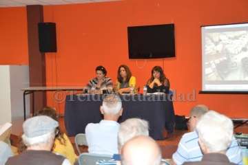 El Gobierno de Telde rinde cuenta de su gestión en el Distrito Costa (Foto TA)