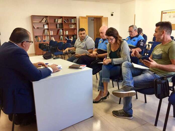 Reunión de la Junta de Seguridad Local para prever las medidas durante las fiestas de Jinámar (Foto TA)