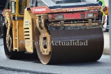 Obras de reasfaltado entre Melenara y Salinetas (Foto TA)