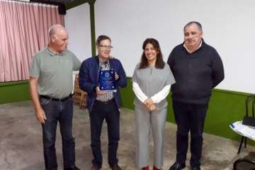 Reconocimiento de los mandos de la Policía Local a dos oficiales de Telde (Foto TA)