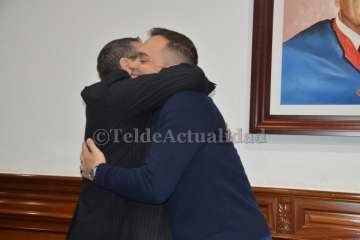El Pleno de Telde 'flipa' en la marcha del edil Guillermo Eugenio (Foto TA)
