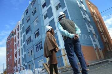 Visita a las obras de rehabilitación de Los Marinos de Melenara (Foto TA)