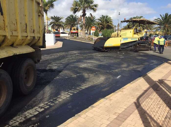 Archivo. Obras recientes de asfaltado en el casco de la ciudad (Foto TA)