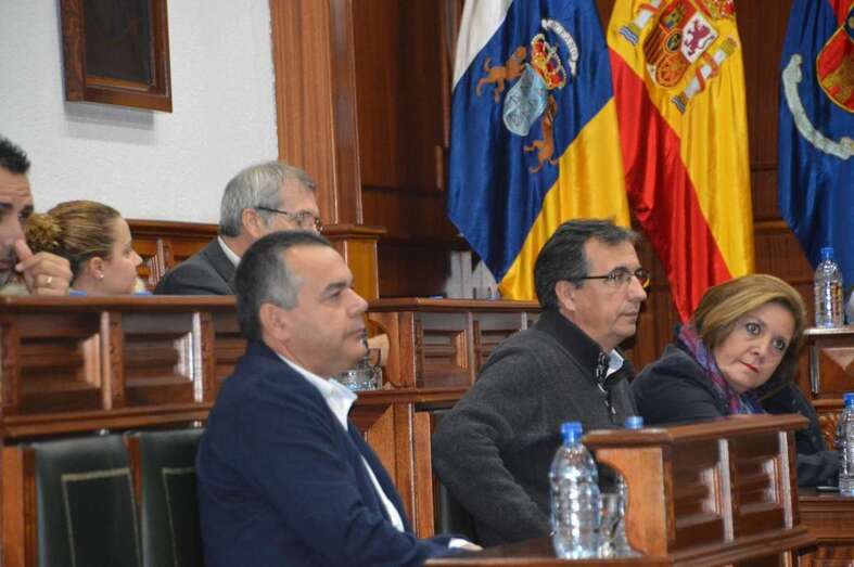 Concejales de Más por Telde en un Pleno (Foto TA)