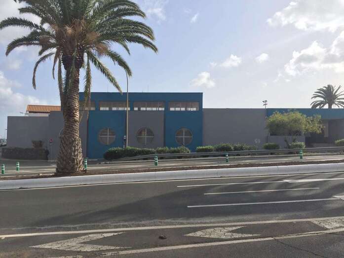 Lavado de cara de la estación de guaguas de Telde (Foto TA)