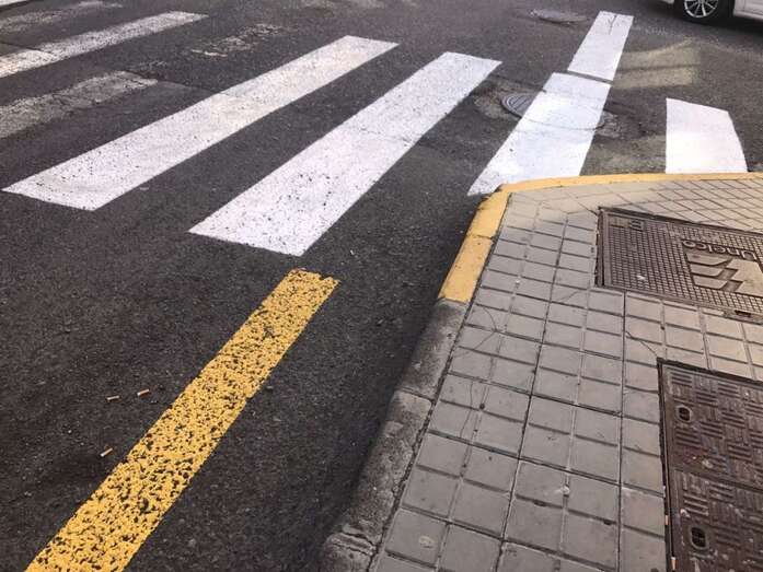 Señalización horizontal de calles de El Calero (Foto TA)